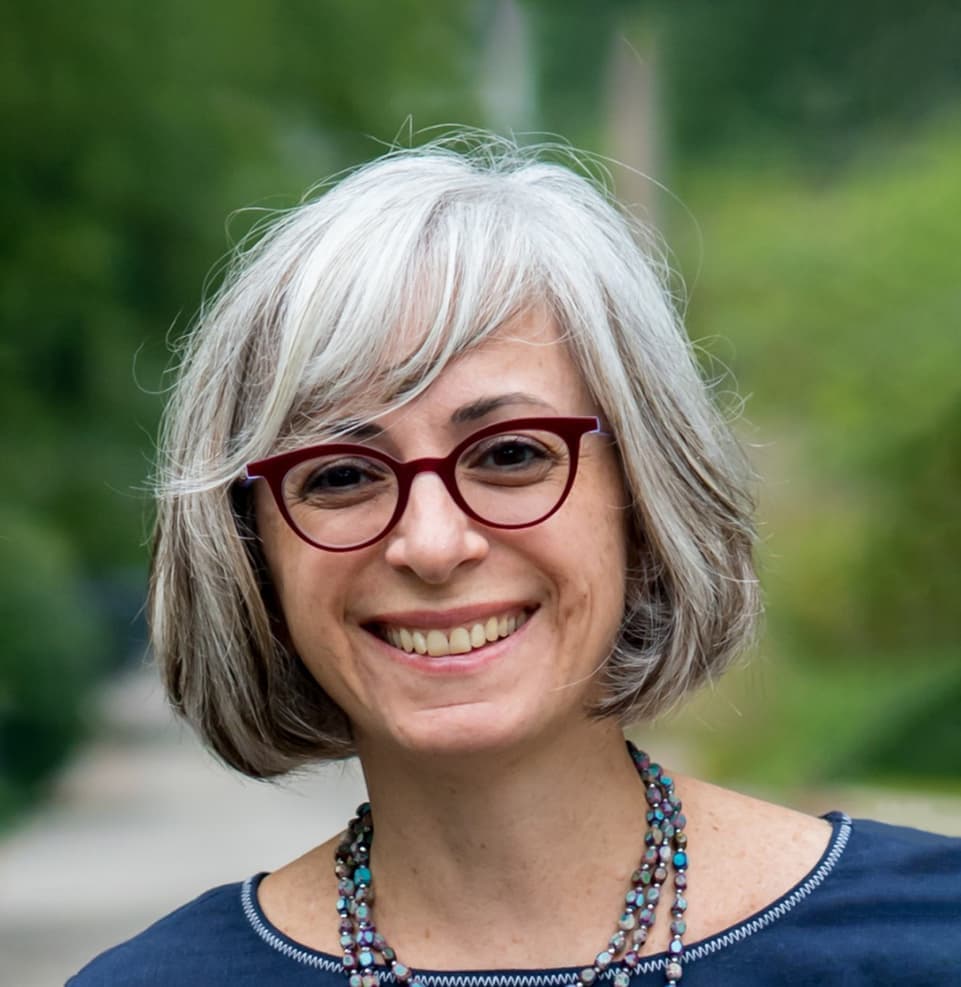 Portrait photo of Julie Amromin, Senior Survey Director